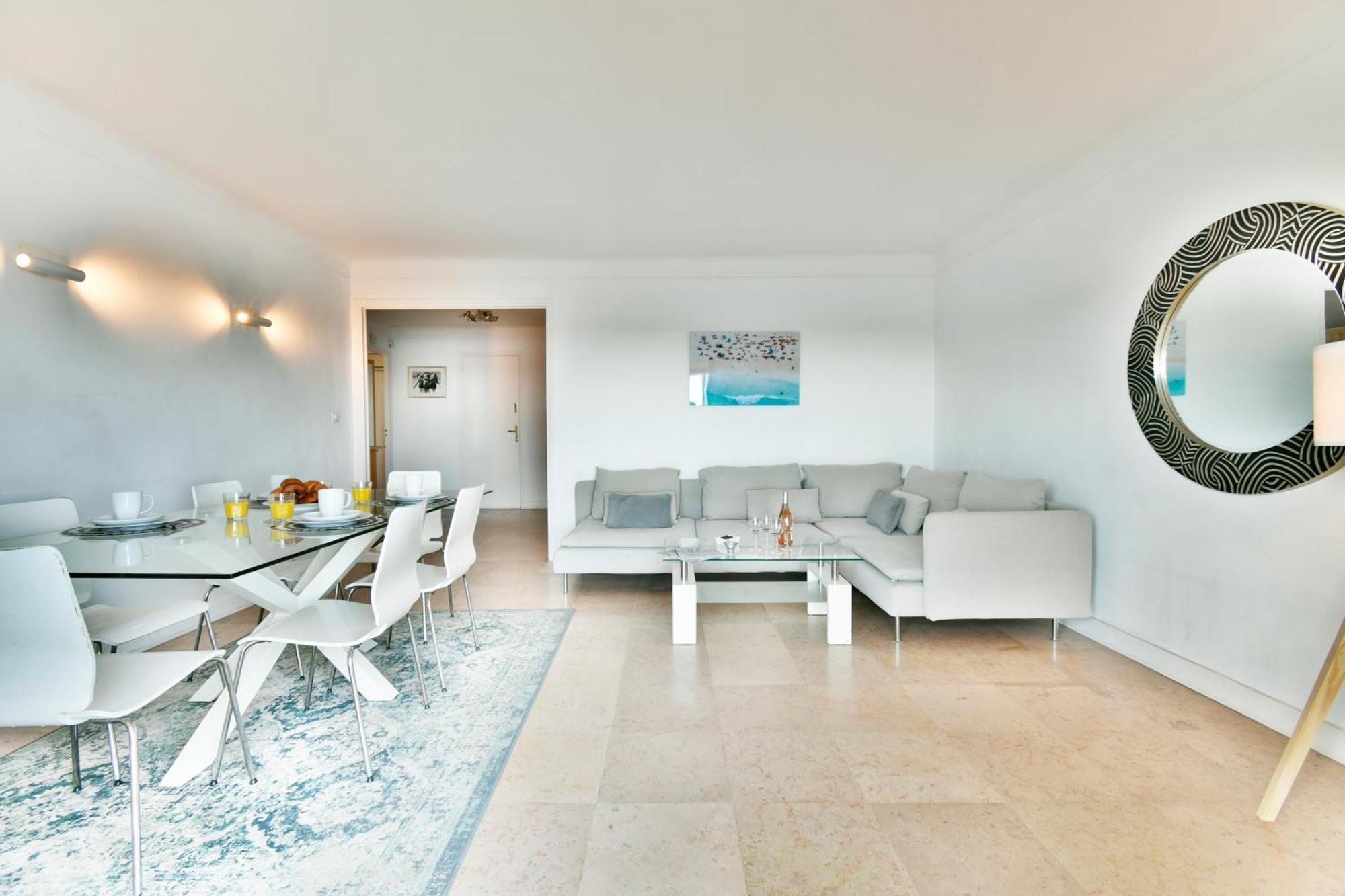 Plage Du Midi- Vue Sur Mer Standing Presta Cannes Luaran gambar